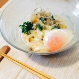 麺つゆで簡単！おろしぶっかけ温玉うどん